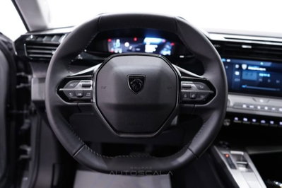 Peugeot 408 1.2 hybrid Allure 136cv e-dsc6 (13)