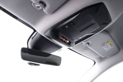 Peugeot 408 1.2 hybrid Allure 136cv e-dsc6 (17)