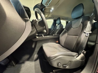 Volvo XC60 2.0 b4 Essential auto (11)