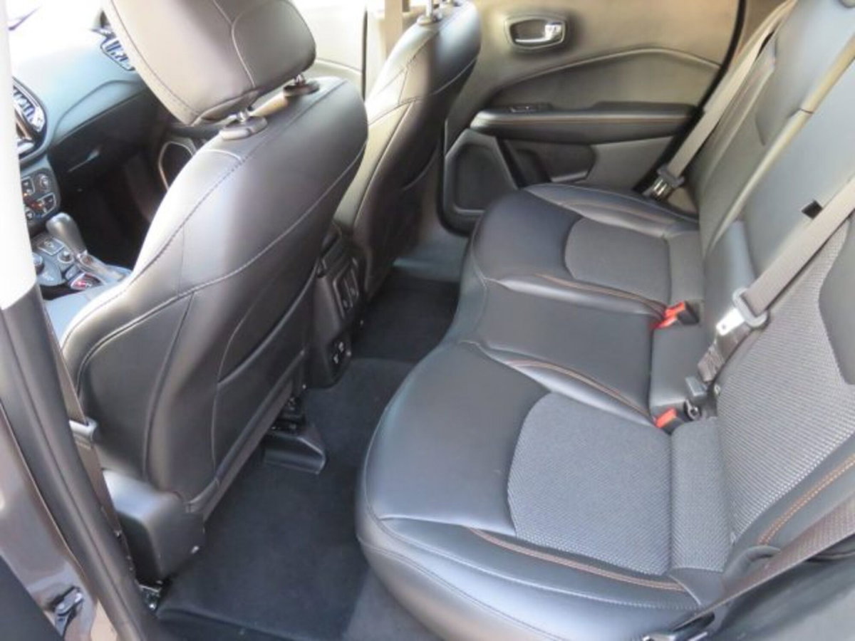 Jeep Compass 2.0 Multijet II aut. 4WD Limited (15)