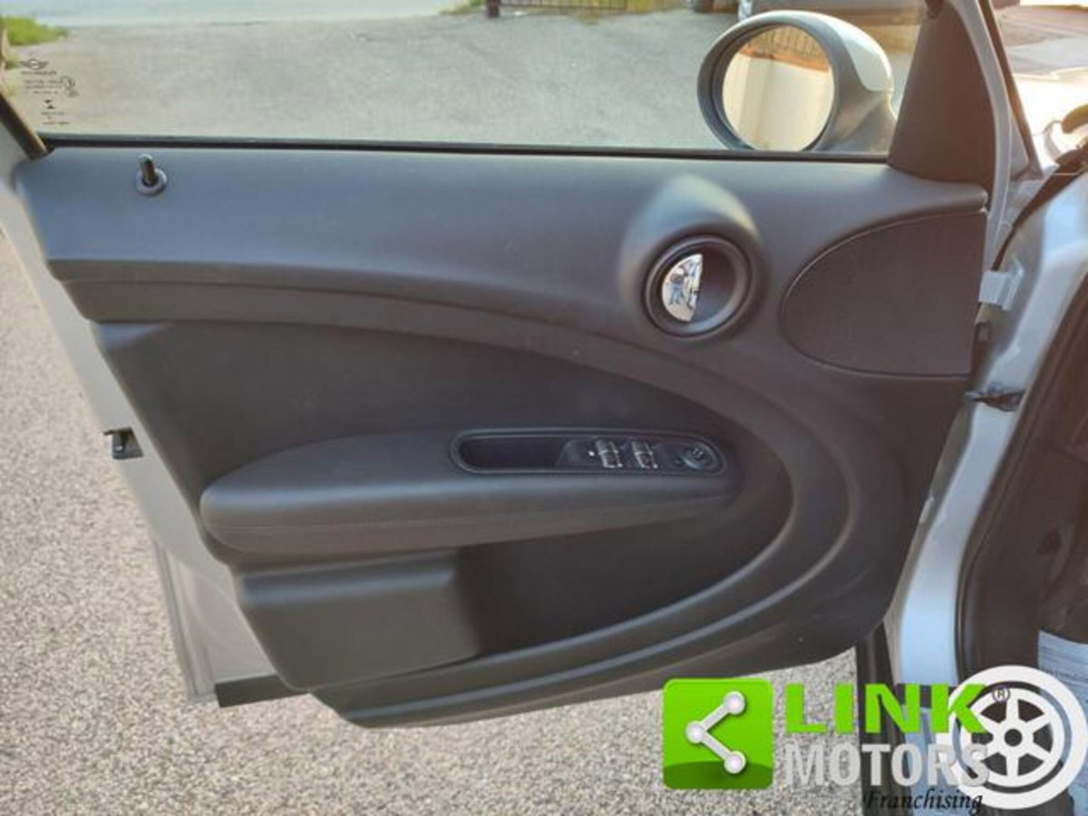 MINI Mini Countryman 1.6 Cooper D Business Countryman (19)