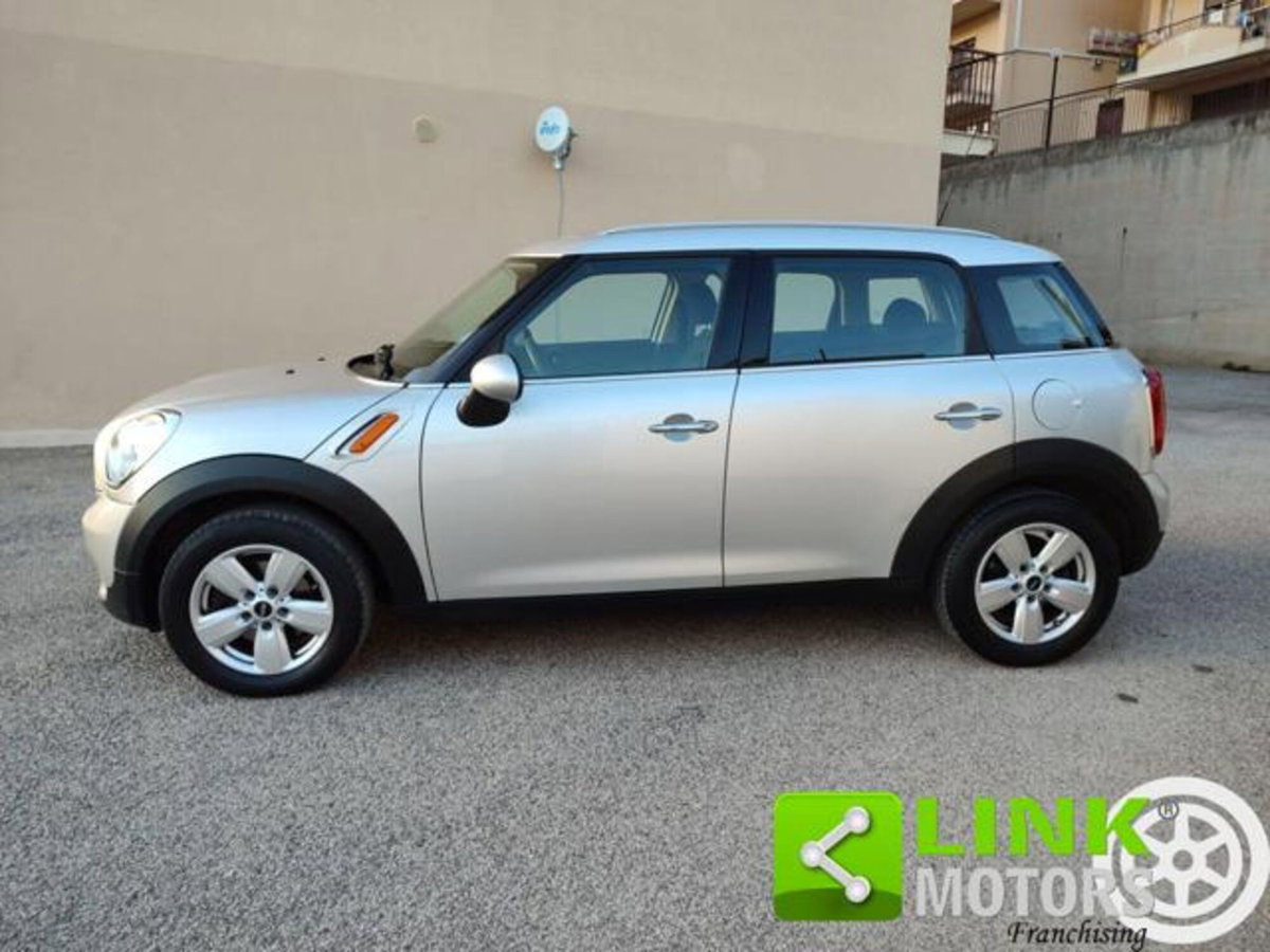 MINI Mini Countryman 1.6 Cooper D Business Countryman (4)