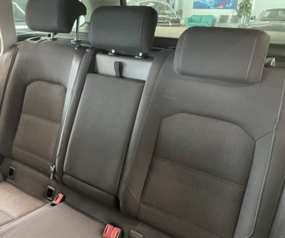 Volkswagen Passat Variant 1.6 TDI Business BlueMotion Technology (11)