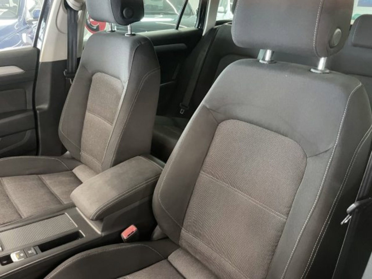Volkswagen Passat Variant 1.6 TDI Trendline BlueMotion Technology (18)