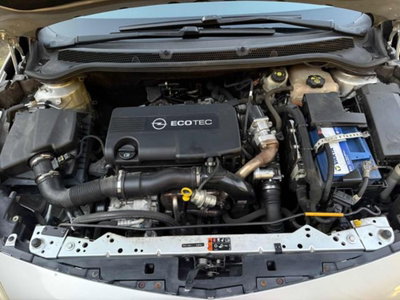 Opel Astra Station Wagon 1.7 CDTI 110CV Sports Cosmo (15)