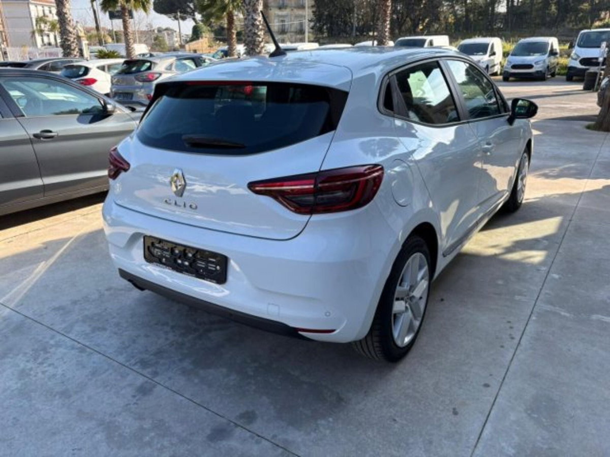 Renault Clio Blue dCi 85 CV 5 porte Zen (4)