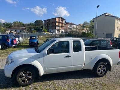 Nissan Navara 2.5 dCi 4 porte Double Cab SE (3)