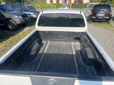 Nissan Navara 2.5 dCi 4 porte Double Cab SE (7)