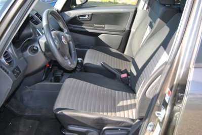 Fiat Sedici 2.0 MJT 16V DPF 4x2 Emotion (10)