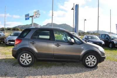 Fiat Sedici 2.0 MJT 16V DPF 4x2 Emotion (13)
