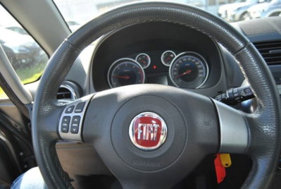 Fiat Sedici 2.0 MJT 16V DPF 4x2 Emotion (8)