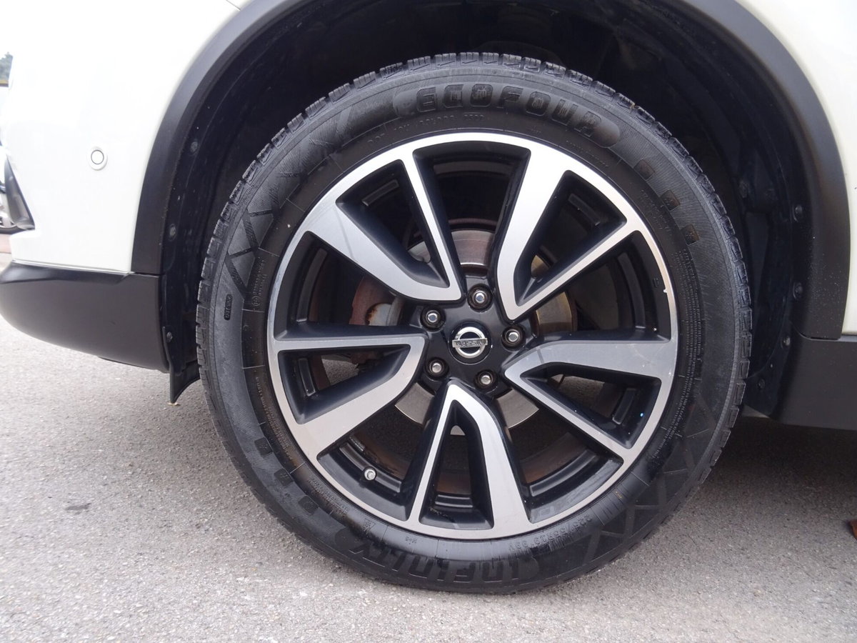 Nissan X-Trail 1.6 dCi 4WD Tekna (11)