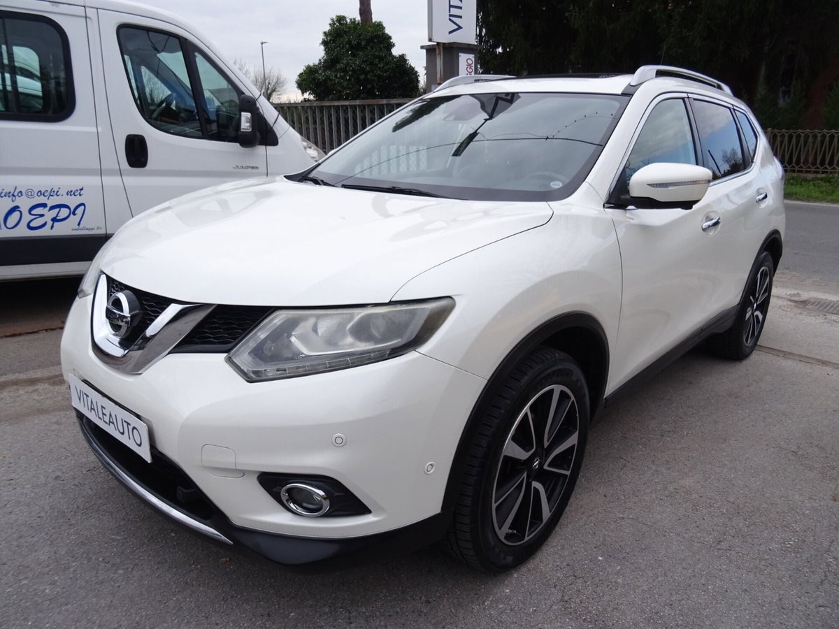 Nissan X-Trail 1.6 dCi 4WD Tekna (4)
