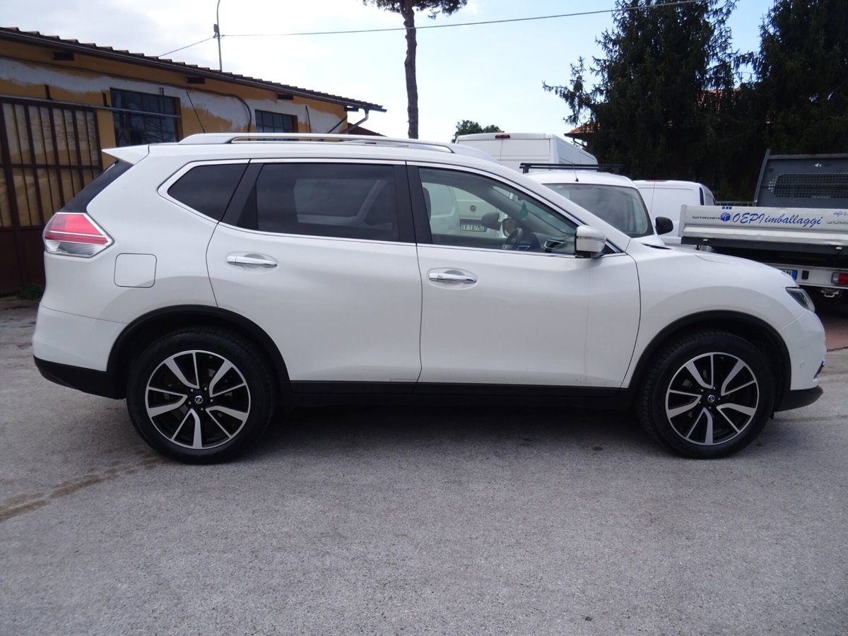 Nissan X-Trail 1.6 dCi 4WD Tekna (5)