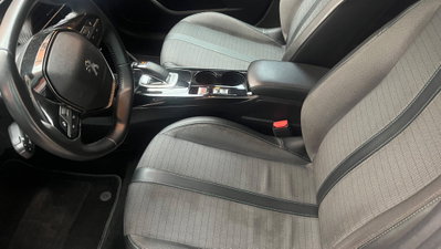 Peugeot 208 motore elettrico 136 CV 5 porte Active Pack (7)