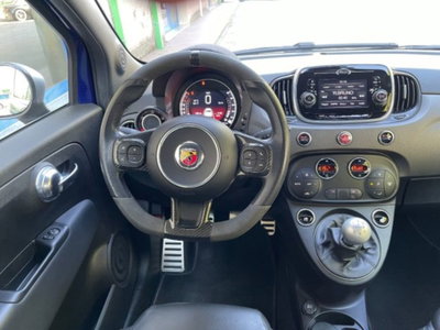 Abarth 595 595 1.4 Turbo T-Jet 180 CV Competizione (11)