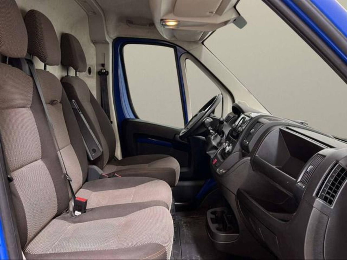 Peugeot Boxer Furgone 330 2.2 BlueHDi 140 S&S PM-TM Furgone (12)