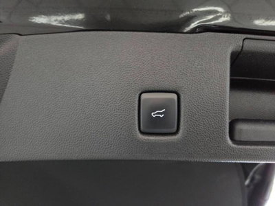 Ford Kuga 2.0 EcoBlue 120 CV aut. 2WD ST-Line X (13)