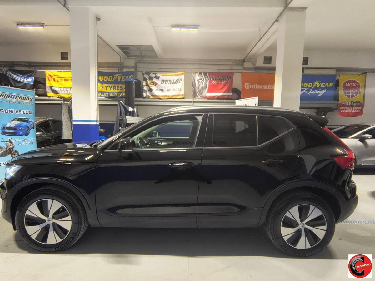 Volvo XC40 D3 AWD Momentum (14)