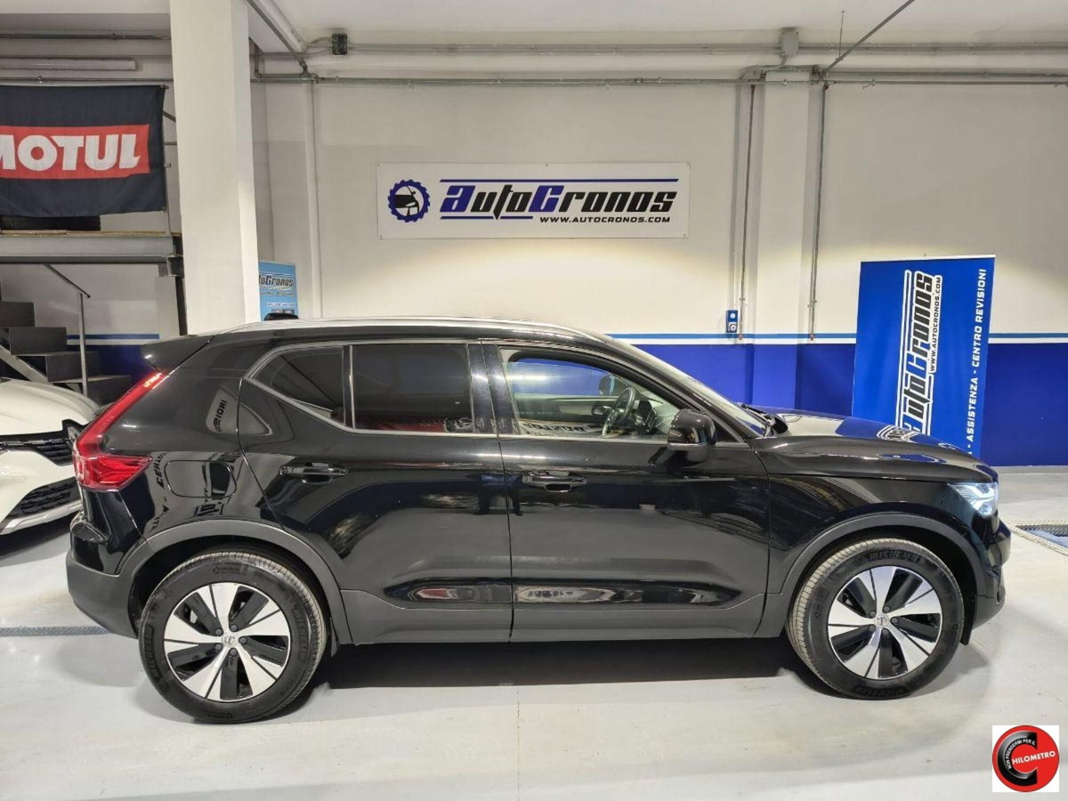 Volvo XC40 D3 AWD Momentum (5)