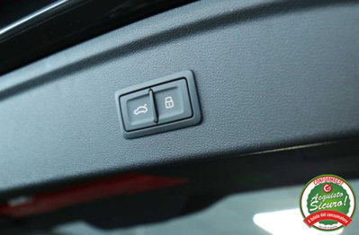 Audi A3 allstreet 2.0 tdi Identity Contrast 150cv s-tronic (12)