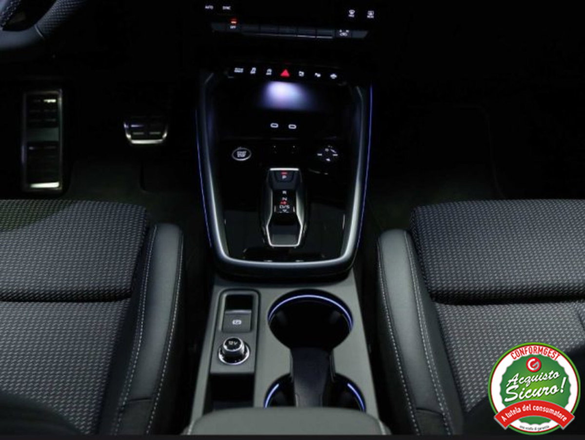 Audi A3 allstreet 2.0 tdi Identity Contrast 150cv s-tronic (15)