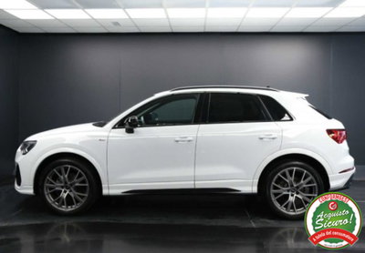 Audi Q3 35 2.0 tdi Identity Black s-tronic (7)