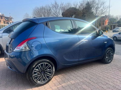 Lancia Ypsilon 1.0 FireFly 5 porte S&S Hybrid Ecochic Gold (6)