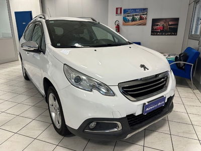 Peugeot 2008 120 S&S Allure usata