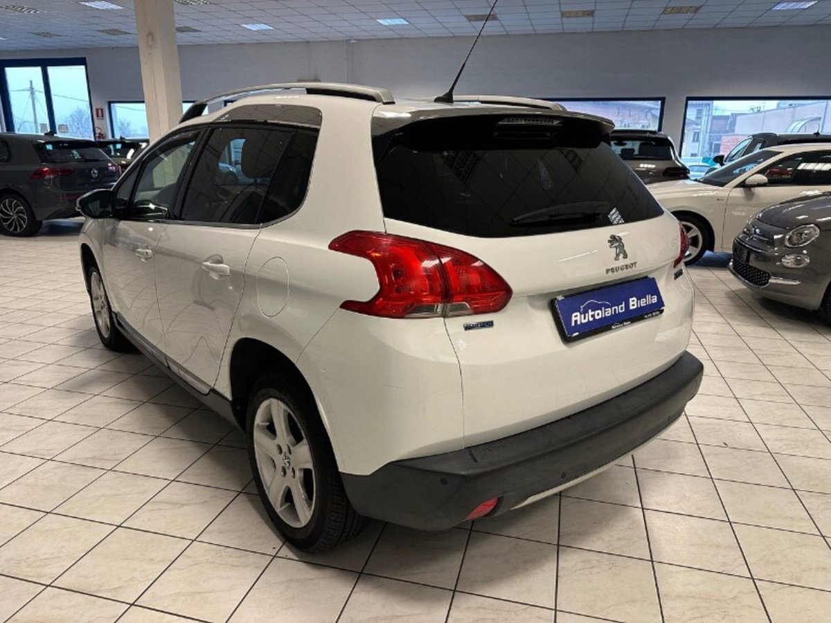 Peugeot 2008 120 S&S Allure (7)