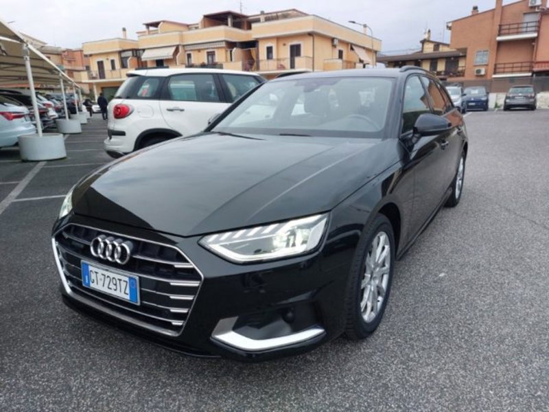 Audi A4 Avant 40 TDI quattro S tronic Business Advanced