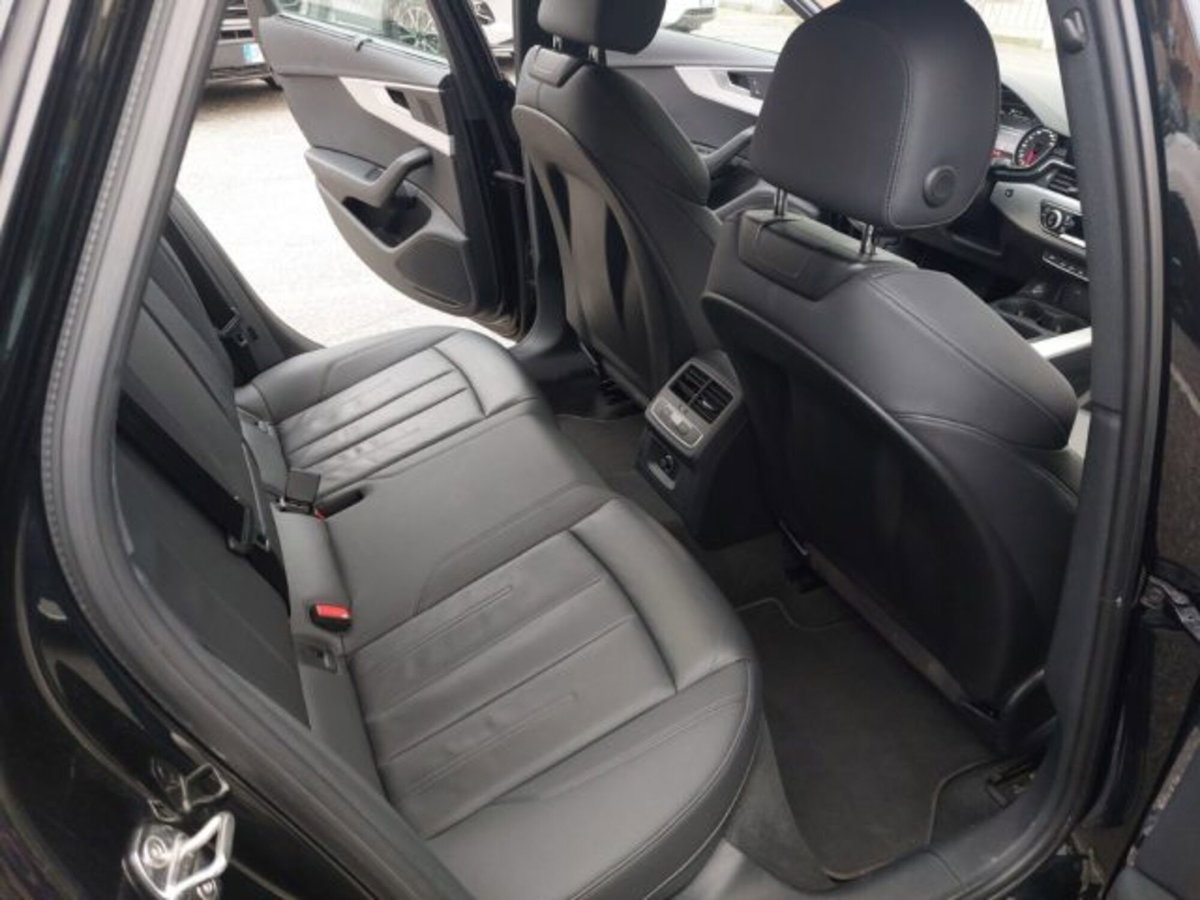 Audi A4 Avant 40 TDI quattro S tronic Business Advanced (16)