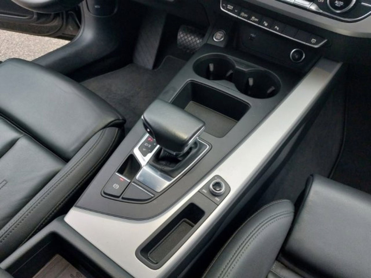 Audi A4 Avant 40 TDI quattro S tronic Business Advanced (19)