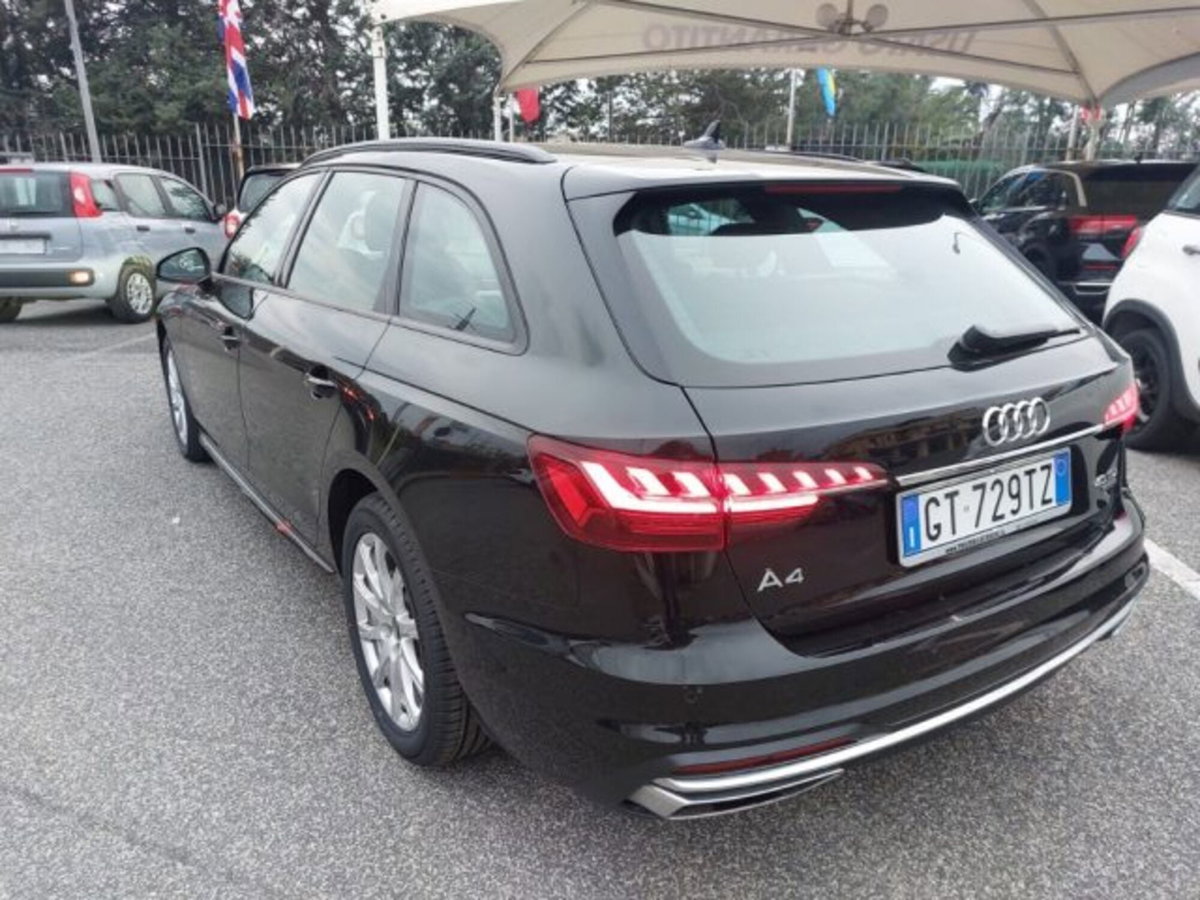 Audi A4 Avant 40 TDI quattro S tronic Business Advanced (4)