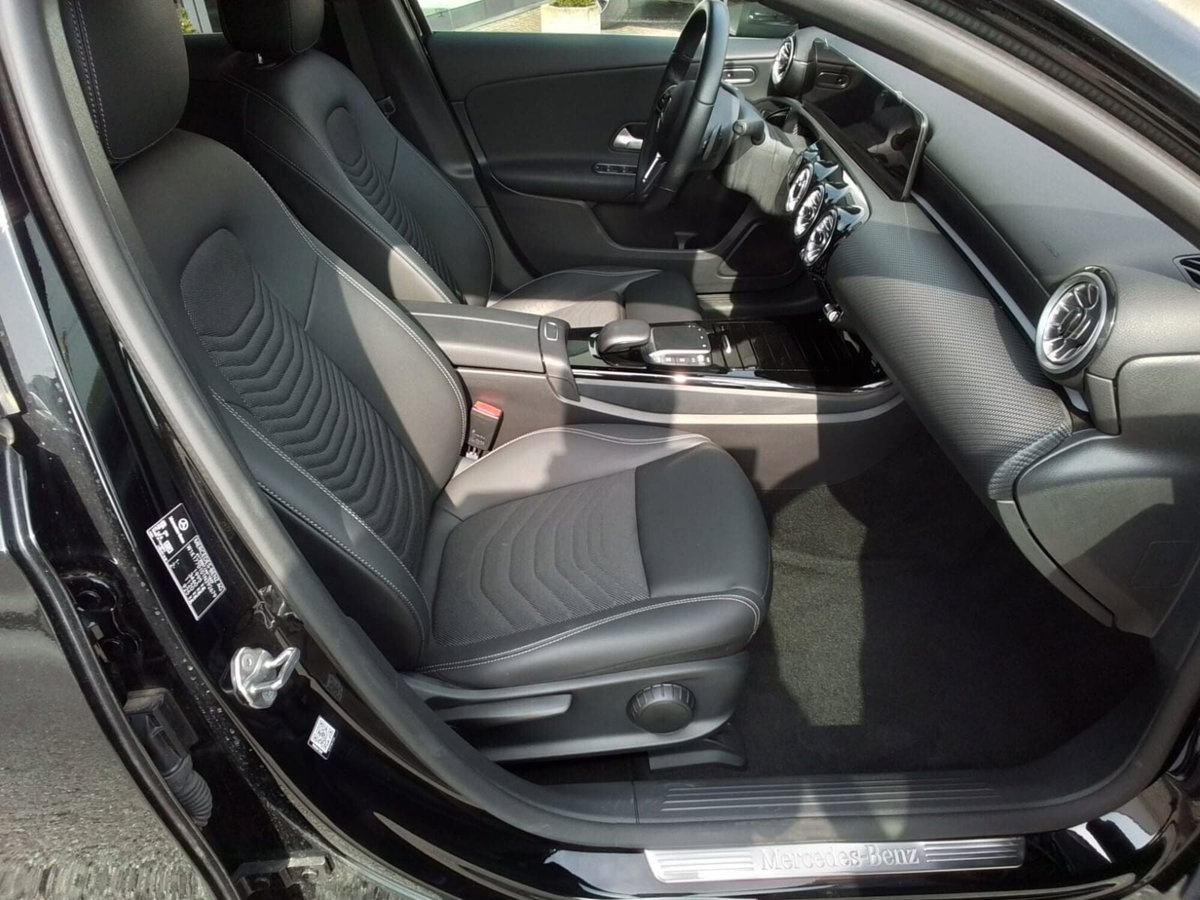 Mercedes-Benz Classe A 180 d Automatic Business (13)