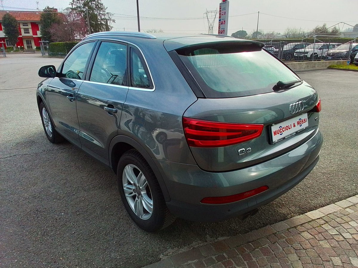 Audi Q3 2.0 TDI Advanced (3)