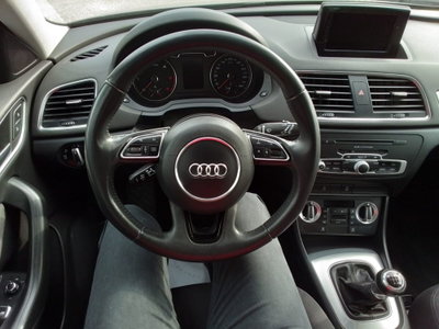 Audi Q3 2.0 TDI Advanced (6)