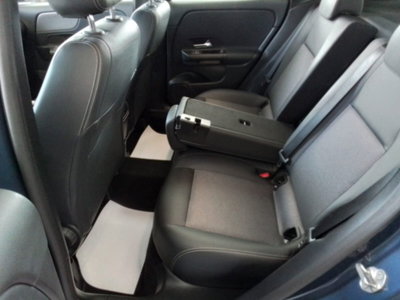 Mercedes-Benz GLA SUV 200 d Business Extra auto (10)