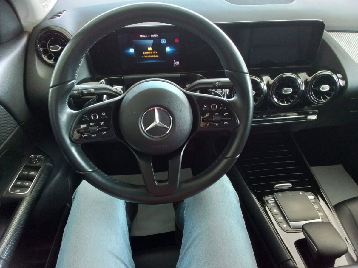 Mercedes-Benz GLA SUV 200 d Business Extra auto (6)