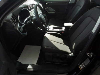 Audi Q3 1.5 tfsi mhev Business 150cv s-tronic (5)