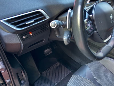 Peugeot 3008 BlueHDi 130 S&S EAT8 Allure Pack (15)