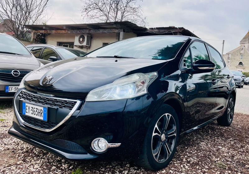 Peugeot 208 HDi 68 CV 5 porte Allure