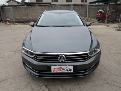 Volkswagen Passat Variant 2.0 TDI SCR 190 CV 4MOTION DSG Executive BMT (2)