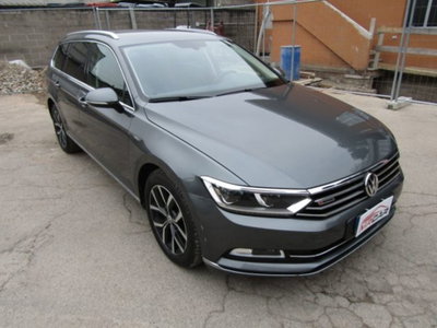 Volkswagen Passat Variant 2.0 TDI SCR 190 CV 4MOTION DSG Executive BMT (3)