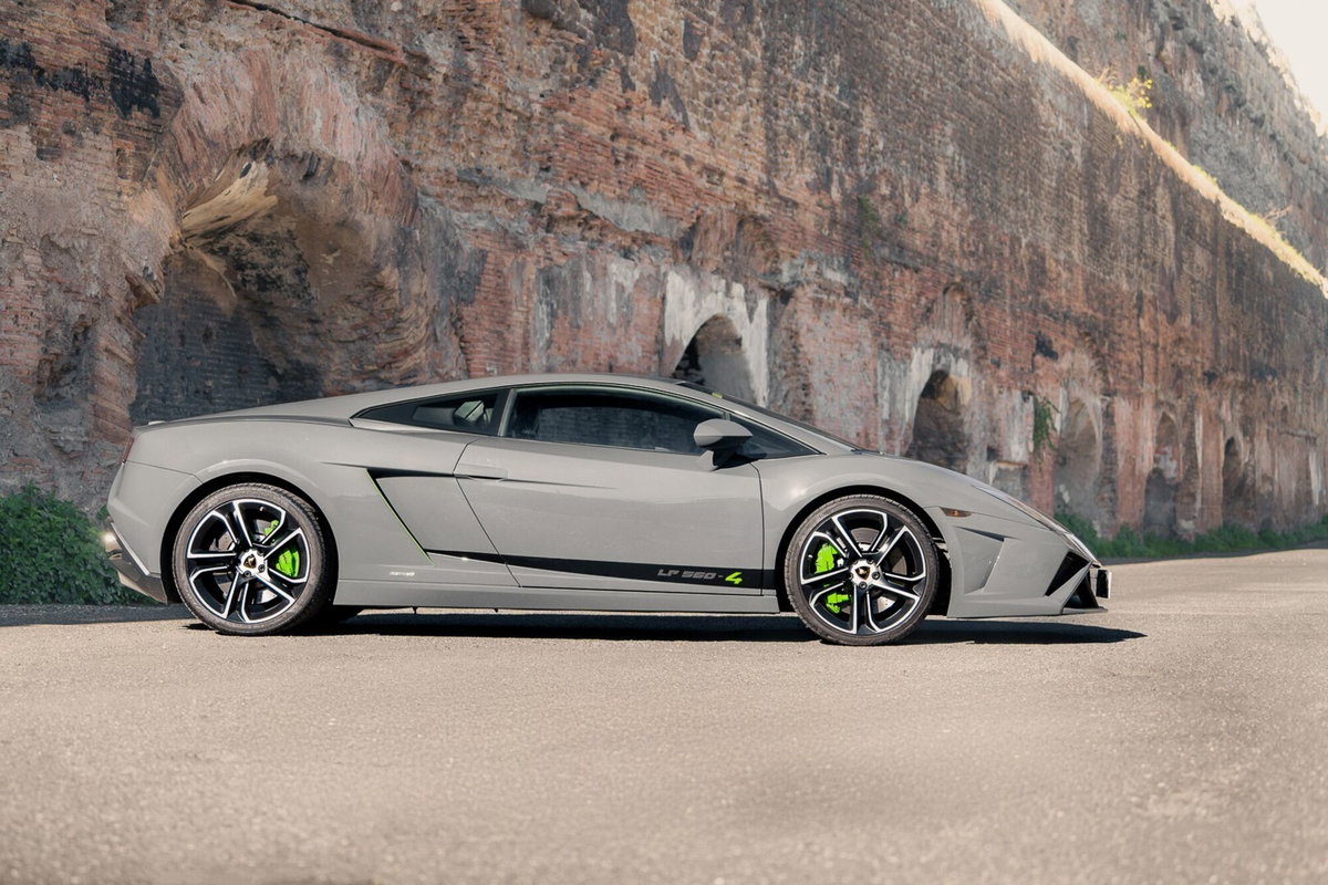 Lamborghini Gallardo Coupé 5.2 V10 LP560-4 Coupé (5)