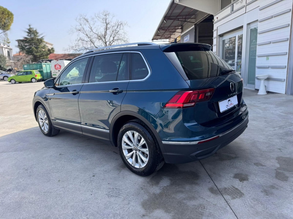 Volkswagen Tiguan 2.0 TDI 150 CV SCR DSG 4MOTION Life (4)