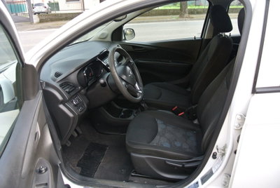 Opel Karl Rocks 1.0 75 CV (11)