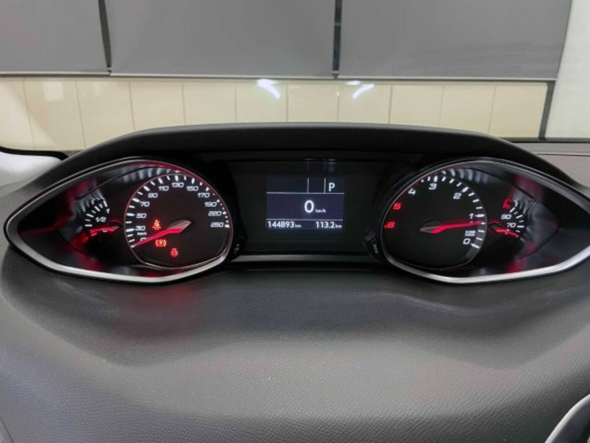 Peugeot 308 SW 1.5 bluehdi Style s&s 130cv eat8 (19)