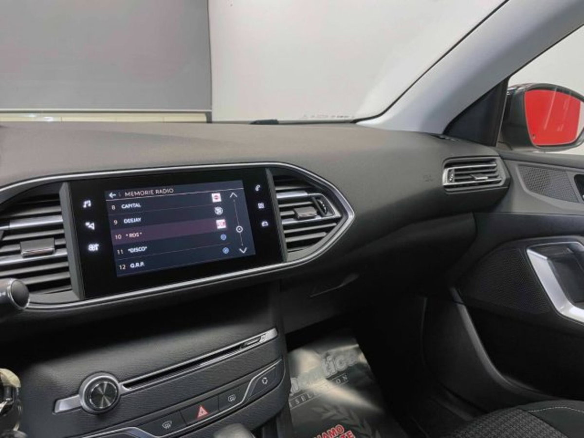 Peugeot 308 SW 1.5 bluehdi Style s&s 130cv eat8 (20)