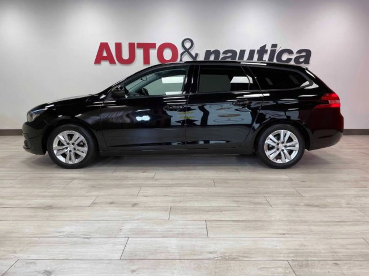 Peugeot 308 SW 1.5 bluehdi Style s&s 130cv eat8 (5)